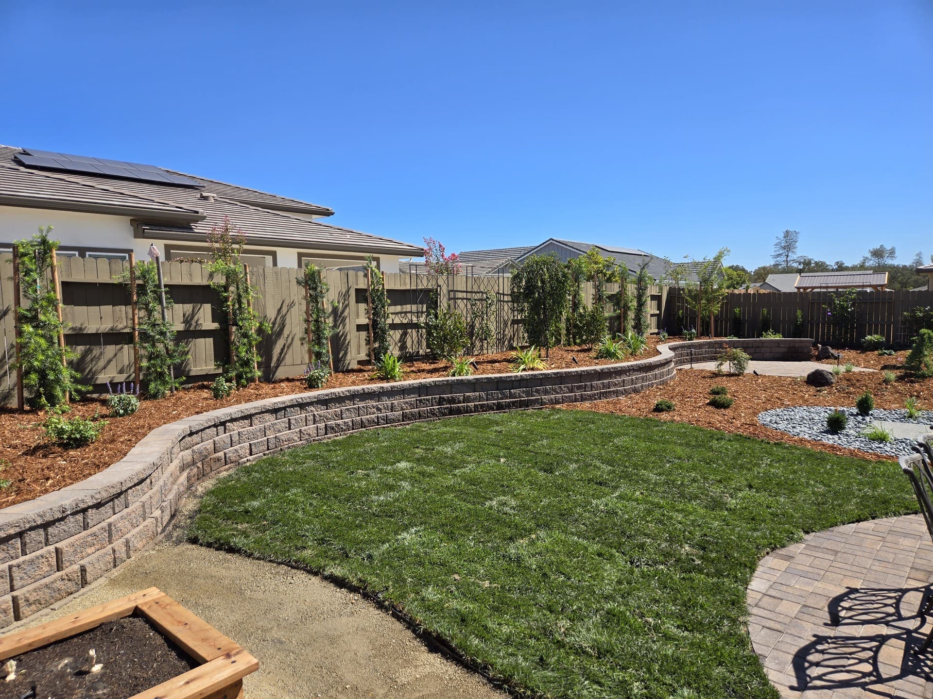 Expert Landscaping & Outdoor Living